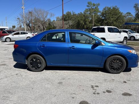 Used 2009 Toyota Corolla LE FWD image 4