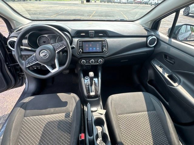 Used 2020 Nissan Versa S FWD image 13