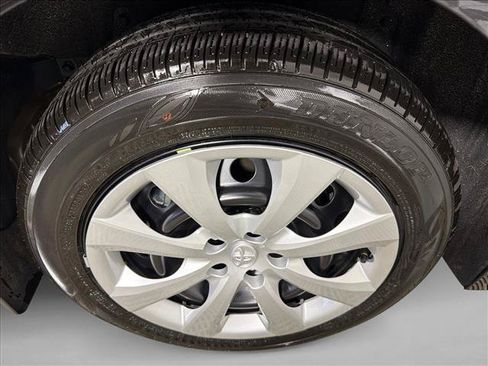 Used 2026 Toyota Corolla LE FWD image 17