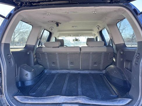 Used 2011 Nissan Xterra S w/ 4X4 Value Package image 8