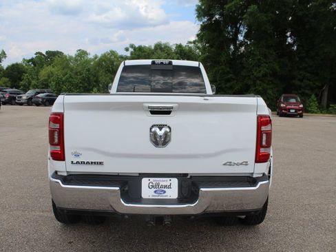 Used 2019 RAM 3500 Laramie AWD/4WD image 10