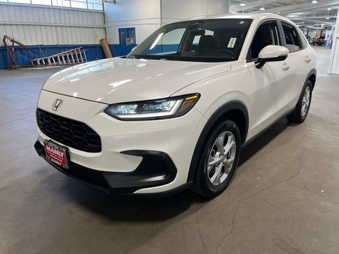 Used 2025 Honda HR-V LX image 7