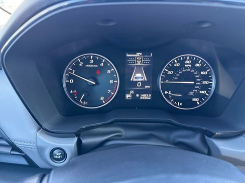 Used 2025 Subaru Outback Premium image 29