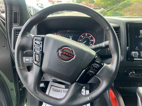 Used 2024 Nissan Frontier PRO-4X w/ Off-Road Protection Package image 15