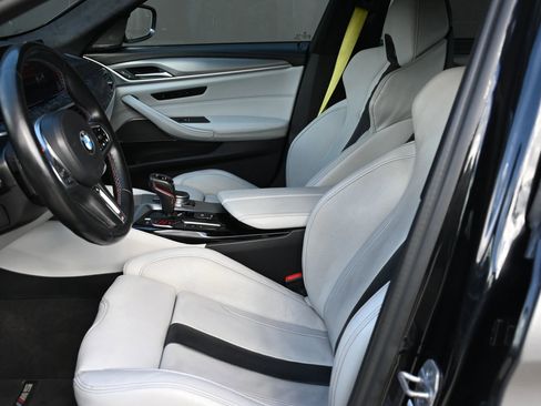 Used 2023 BMW M5 w/ Competition Package image 34