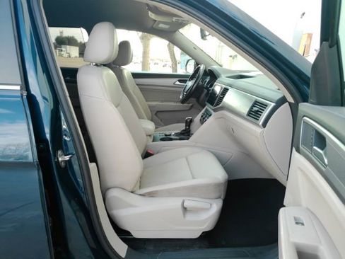 Used 2018 Volkswagen Atlas SE image 21