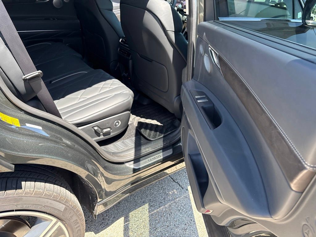 Used 2025 Genesis GV80 3.5T Prestige AWD/4WD image 41