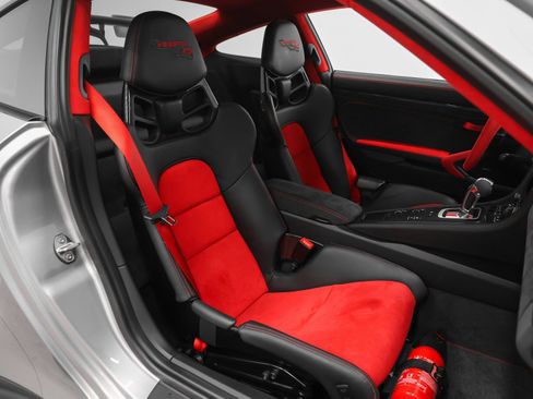 Certified 2019 Porsche 911 GT2 RS image 49