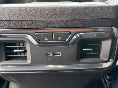 Used 2026 GMC Sierra 2500 Denali Ultimate image 12