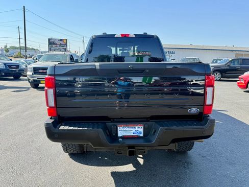 Used 2021 Ford F250 Platinum w/ FX4 Off-Road Package AWD/4WD image 4