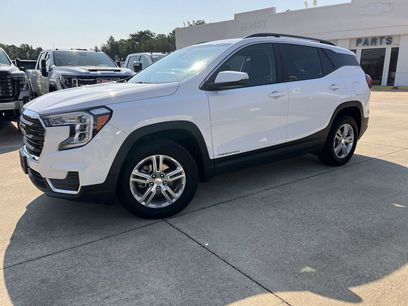 Certified 2023 GMC Terrain SLE w/ Driver Convenience Package