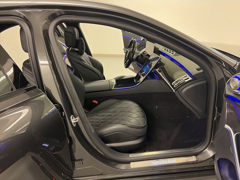 Certified 2023 Mercedes-Benz S 580e 4MATIC Sedan image 17
