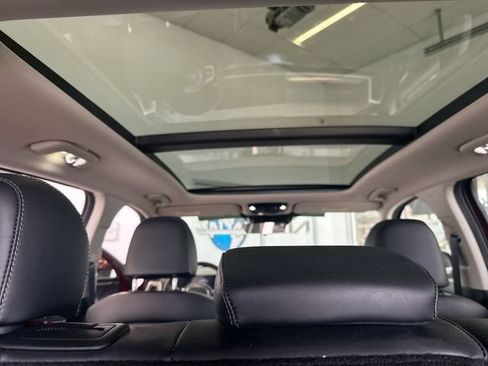 Used 2024 Kia Sorento S w/ Panoramic Sunroof Package AWD/4WD image 18