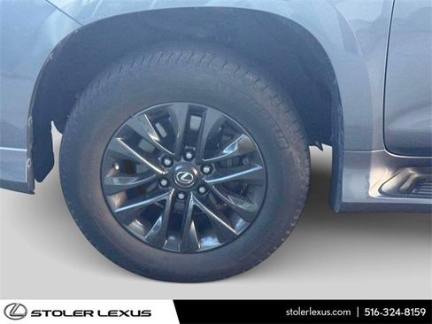 Used 2023 Lexus GX 460 Premium image 15