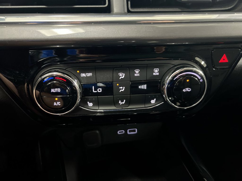 Used 2025 Chevrolet Trax ACTIV w/ Driver Confidence Package FWD image 16