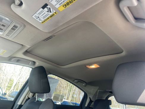 Used 2021 Honda HR-V EX image 24