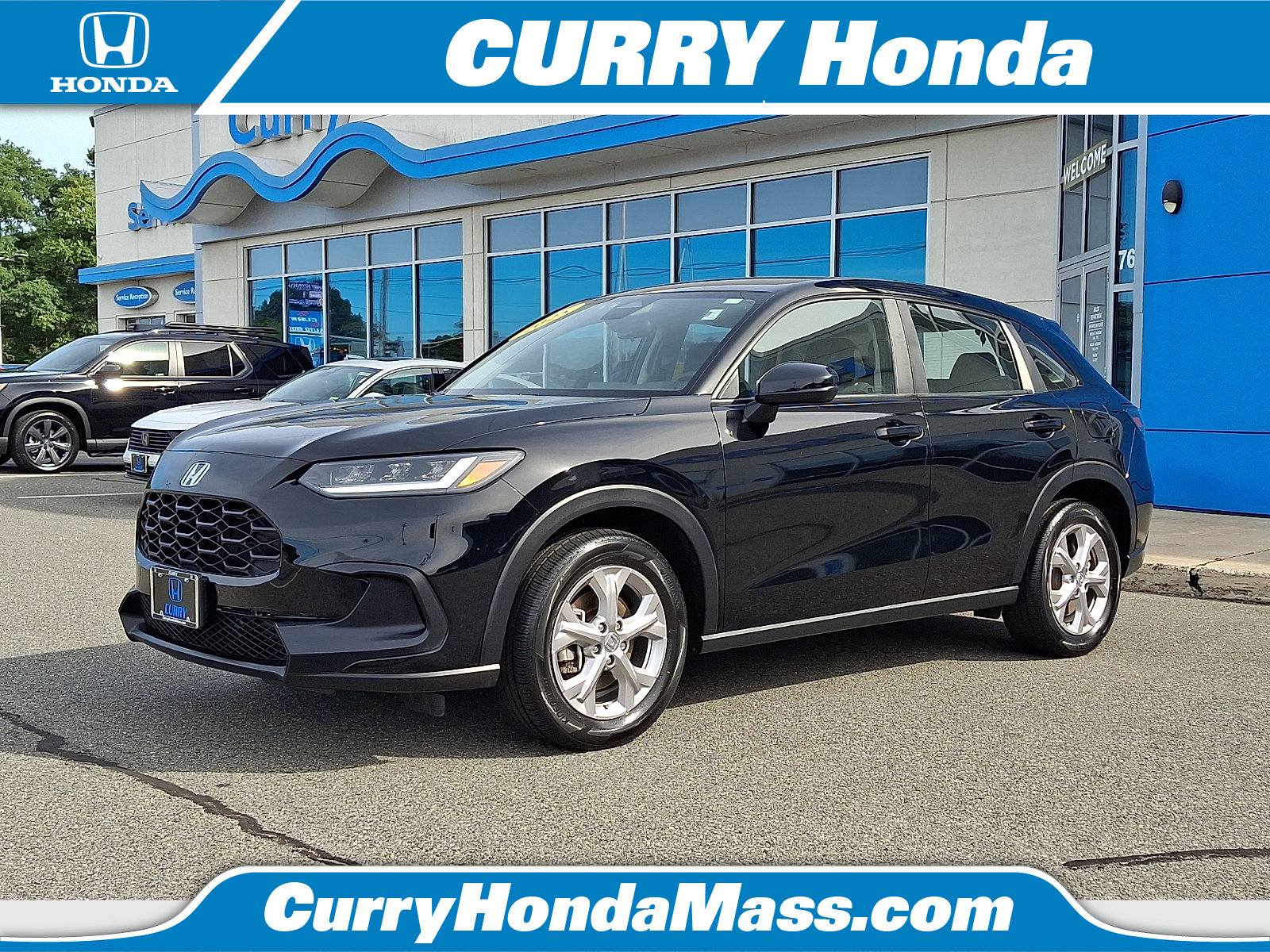 Used 2025 Honda HR-V LX image 1