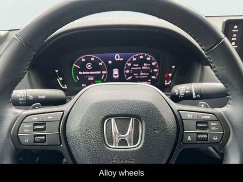 Used 2023 Honda Accord Sport image 12