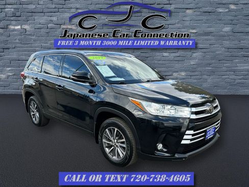 Used 2019 Toyota Highlander XLE image 10