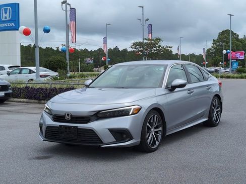 Certified 2023 Honda Civic Touring image 9