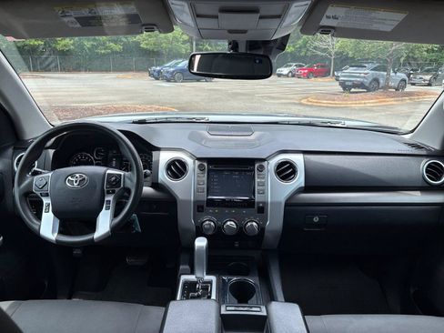 Used 2018 Toyota Tundra SR5 w/ SR5 Upgrade Package RWD image 33