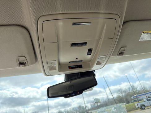 Used 2017 GMC Sierra 1500 SLT w/ SLT Premium Package image 27