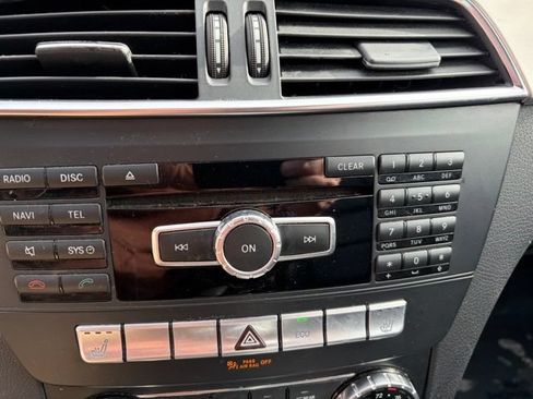 Used 2014 Mercedes-Benz C 300 4MATIC Sedan image 24