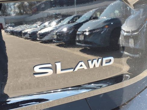 Certified 2026 Nissan Rogue SL image 25