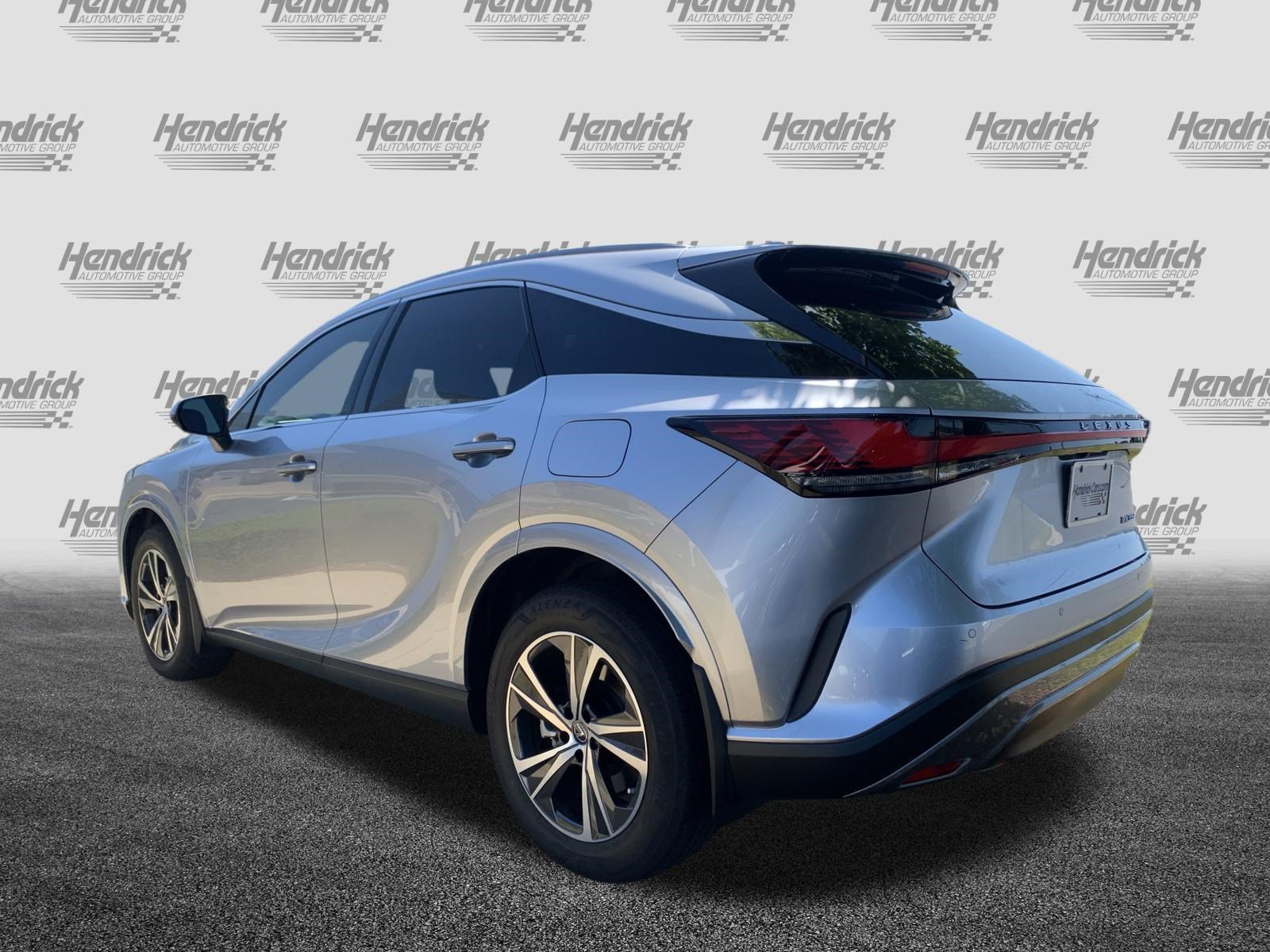 Certified 2025 Lexus RX 350 Premium w/ Accessory Package FWD image 8