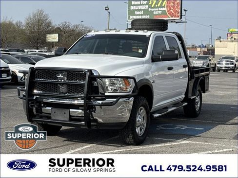Used 2018 RAM 2500 Tradesman w/ Chrome Appearance Group image 11