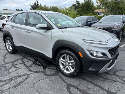 Used 2022 Hyundai Kona SE AWD/4WD image 7