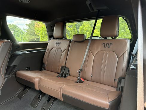 Used 2023 Ford Expedition King Ranch AWD/4WD image 10