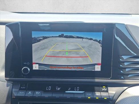 Certified 2025 Toyota Camry SE w/ Convenience Package FWD image 14