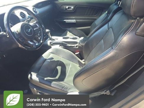 Used 2019 Ford Mustang Premium RWD image 10
