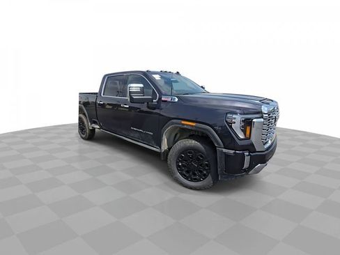 New 2025 GMC Sierra 2500 Denali w/ Denali Reserve Package image 2