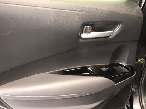 Used 2019 Toyota Corolla SE image 25