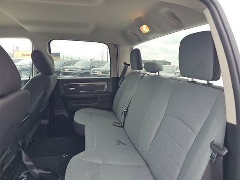 Used 2022 RAM 1500 Classic SLT RWD image 17
