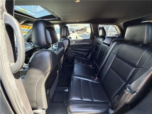 Used 2020 Jeep Grand Cherokee Limited AWD/4WD image 23