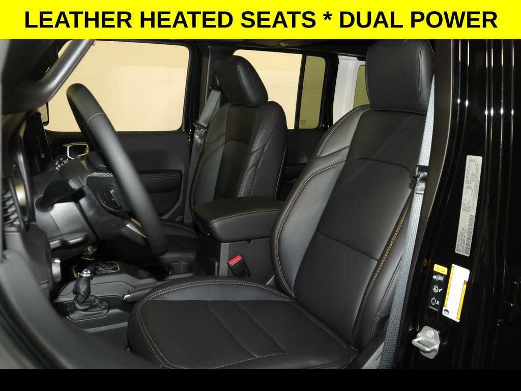 New 2026 Jeep Wrangler Unlimited Sahara AWD/4WD image 3
