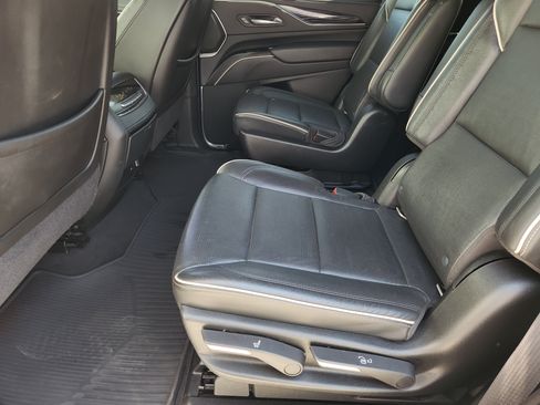 Used 2021 Cadillac Escalade Sport AWD/4WD image 33