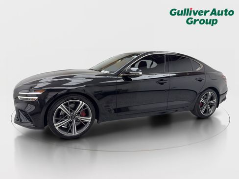 Used 2025 Genesis G70 2.5T w/ Sport Prestige Package image 2