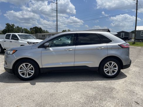 Used 2020 Ford Edge SEL w/ Convenience Package FWD image 7