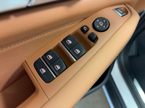 New 2026 BMW X5 sDrive40i w/ Premium Package image 9