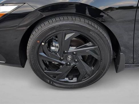 New 2026 Hyundai Elantra Sport FWD image 10