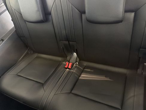 Used 2018 Volkswagen Atlas SEL FWD image 23