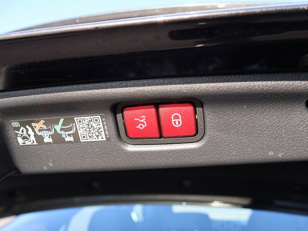 Certified 2026 Mercedes-Benz C 300 4MATIC Sedan image 38