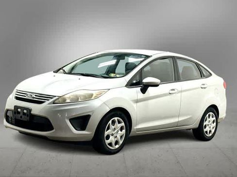 Used 2011 Ford Fiesta SE w/ Super Fuel Economy Pkg FWD image 1