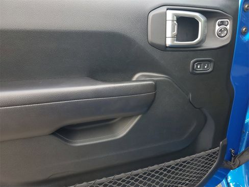 Used 2020 Jeep Gladiator Sport w/ Quick Order Package 24S image 19