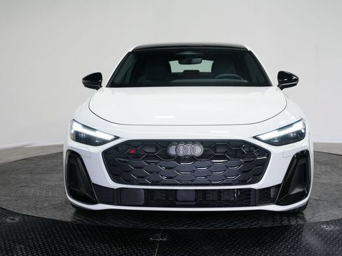 Used 2025 Audi S5 Premium Plus w/ Premium Plus Package AWD/4WD image 2
