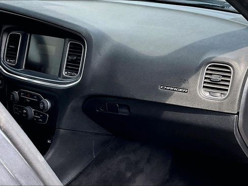 Used 2015 Dodge Charger SXT w/ AWD Plus Group image 16